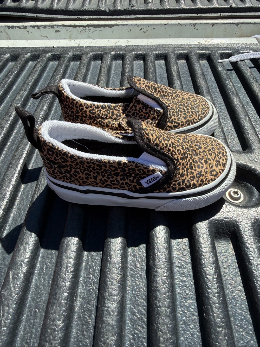 Vans Kids Slip-On Sneakers Leopard Print Brown & Black
